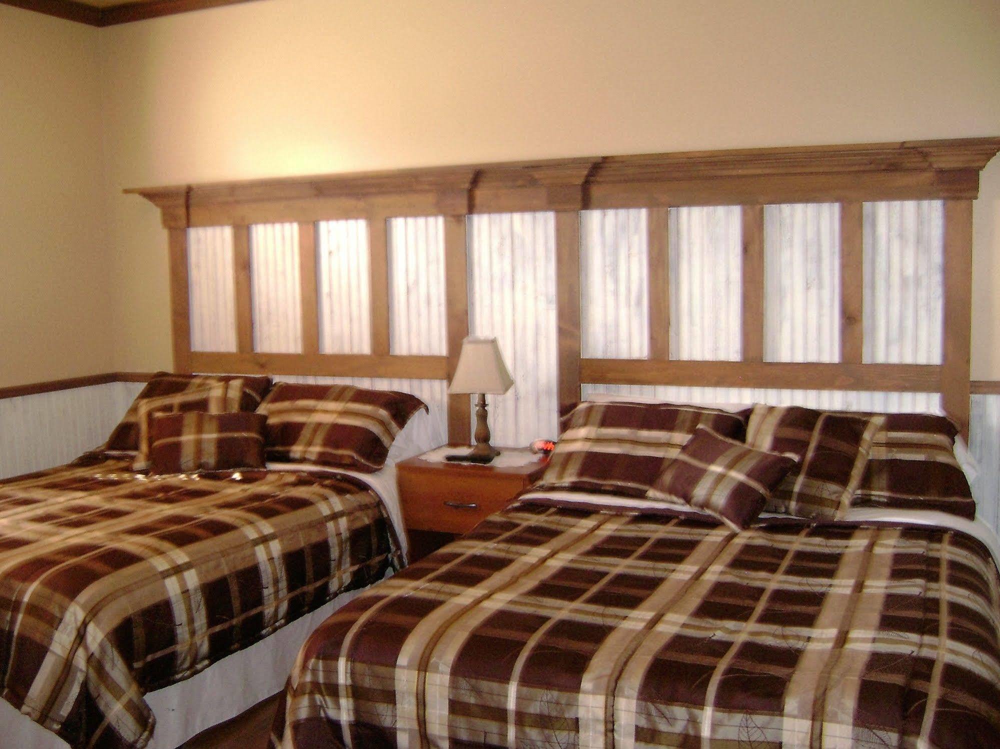 Hotel Sous La Croix 152725 Tadoussac Buitenkant foto